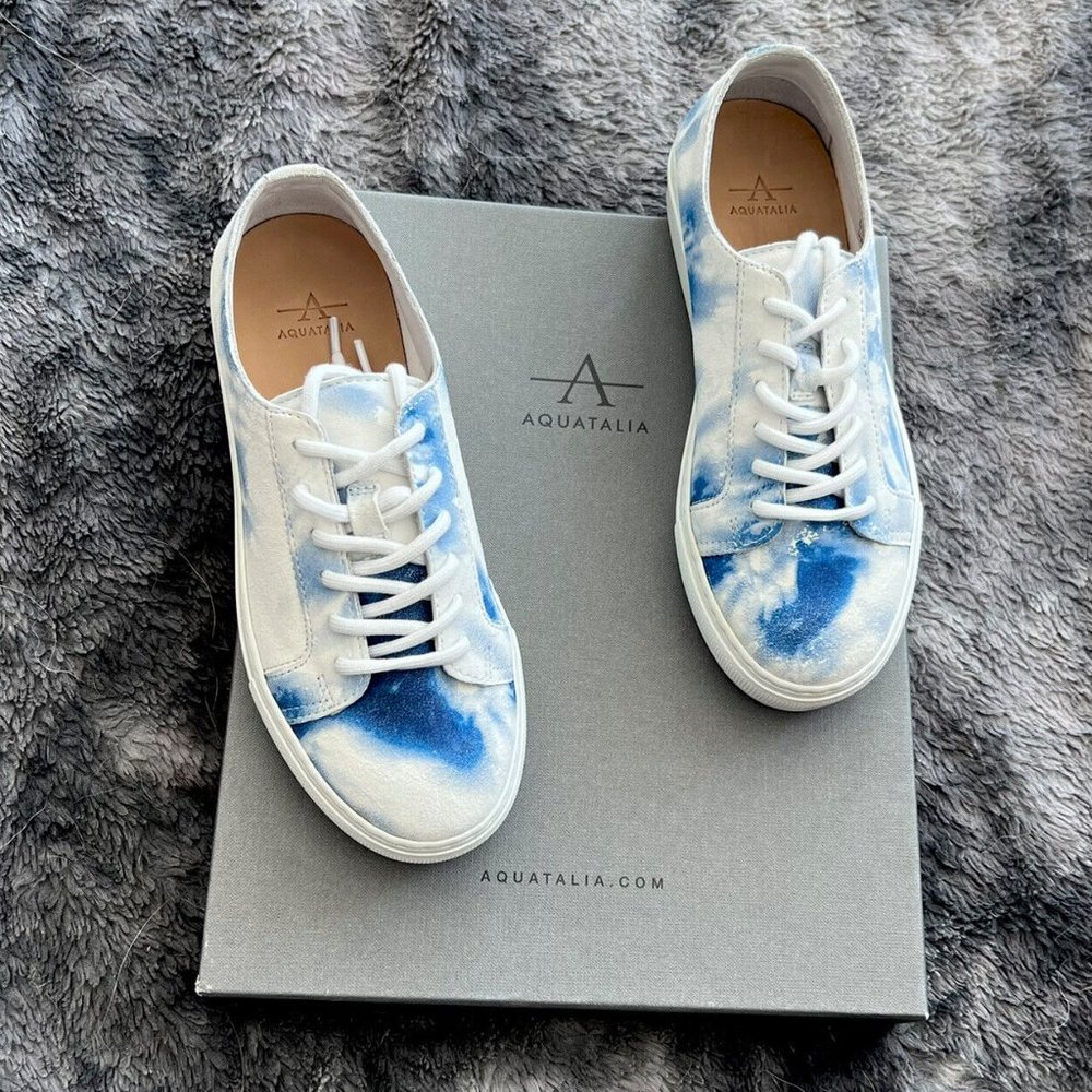 Aquatalia Oralee Tie Dye Blue White Suede Leather Lace Up Sneaker Shoe Women’s 5